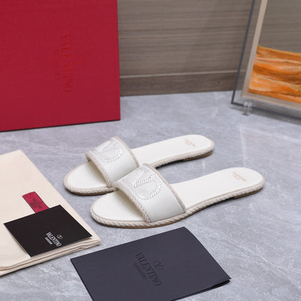 VALENTINO 26S FLAT SLIDE SANDALS IN WHITE CALFSKIN