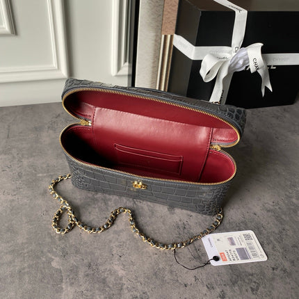 CHANEL 26S VANITY CASE 23 IN GREY SHINY CROCODILE-EMBOSSED CALFSKIN