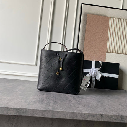 CHANEL 26S BUCKET BAG 23 IN BLACK QUILTED CALFSKIN