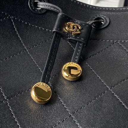 CHANEL 26S BUCKET BAG 23 IN BLACK QUILTED CALFSKIN