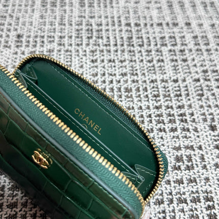 CHANEL 26S ZIPPER WALLET 11 IN DARK GREEN CROCODILE-EMBOSSED CALFSKIN