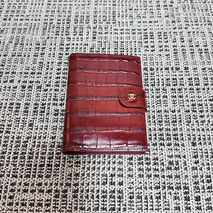 CHANEL 26S WALLET 14 IN DARK RED CROCODILE-EMBOSSED CALFSKIN