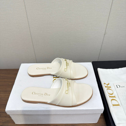 DIOR SANDAL 25S IN WHITE LAMBSKIN WITH GOLD HARDWARE