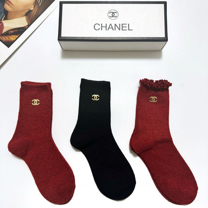 CHANEL 26S CREW SOCKS 407172 (1 BOX)