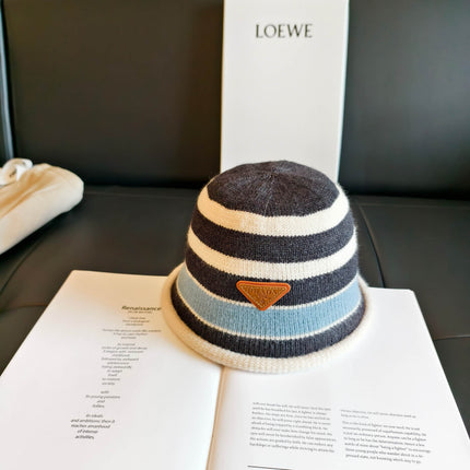 PRADA 26S KNIT BUCKET HAT 542715