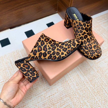 MIUMIU 26S BLOCK HEEL MULES IN LEOPARD PRINT PONY HAIR