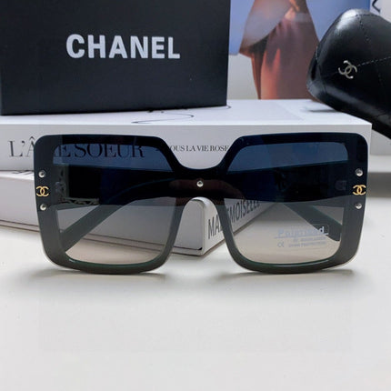 CHANEL 26S OVERSIZED SQUARE SHAPE IN ACETATE 399828