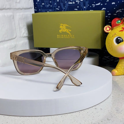 BURBERRY 26S SQUARE FRAME IN ACETATE 493068