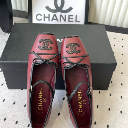 CHANEL 26S SQUARE TOE MARY JANE BALLET FLATS IN BURGUNDY RED AND BLACK CALFSKIN
