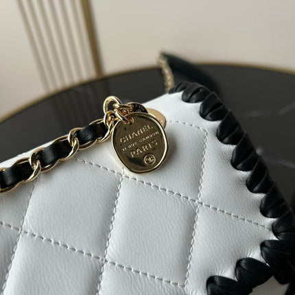 CHANEL 26S FLAP BAG 19 IN WHITE QUILTED LAMBSKIN WITH BLACK LEATHER TRIM