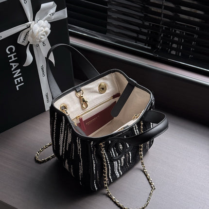 CHANEL 26S SHOPPING TOTE 21 IN BLACK WITH WHITE VERTICAL-STRIPED TWEED