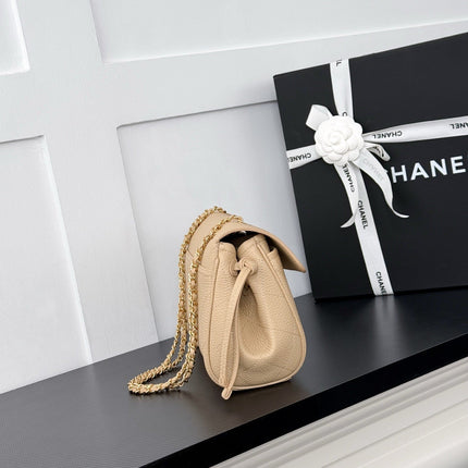 CHANEL 26S SHOULDER BAG 29 IN BEIGE GRAINED CALFSKIN