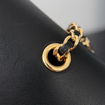 CHANEL 26S SHOULDER BAG 29 IN BLACK CALFSKIN AND PATTERNED TWEED