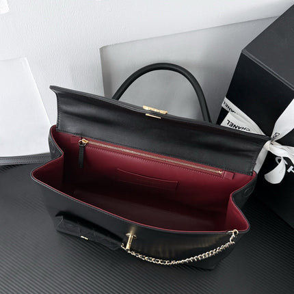 CHANEL 26S HANDBAG 32 IN BLACK SMOOTH CALFSKIN