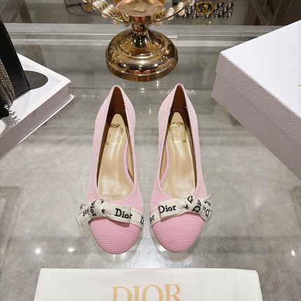 DIOR 26S BLOCK HEEL PUMPS 35MM IN LIGHT PINK MESH FABRIC WITH FRONT BOW