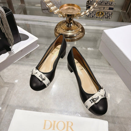 DIOR 26S BLOCK HEEL PUMPS 35MM IN BLACK CALFSKIN WITH FRONT BOW