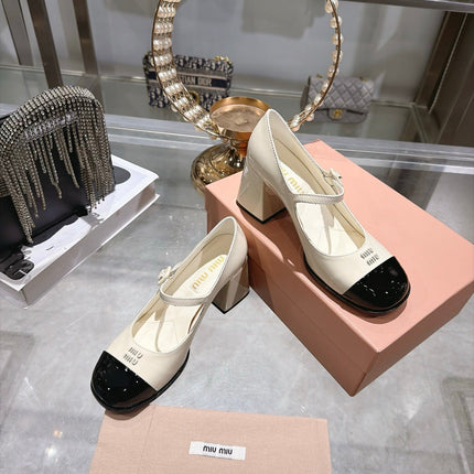 MIUMIU 26S MARY JANE BLOCK HEEL PUMPS 75MM IN IVORY WHITE AND BLACK PATENT CALFSKIN CAP TOE