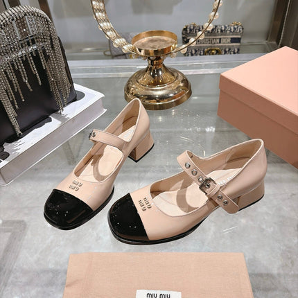 MIUMIU 26S MARY JANE BLOCK HEEL 45MM IN NUDE BEIGE PATENT CALFSKIN AND BLACK PATENT CALFSKIN CAP TOE